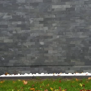 Kamień elewacyjny-dekoracyjny Black Slate Brick 10x30 2.webp