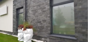 Kamień elewacyjny-dekoracyjny Black Slate Brick 10x30 3.webp