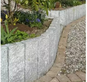 Łupane palisady do ogrodu.jpg