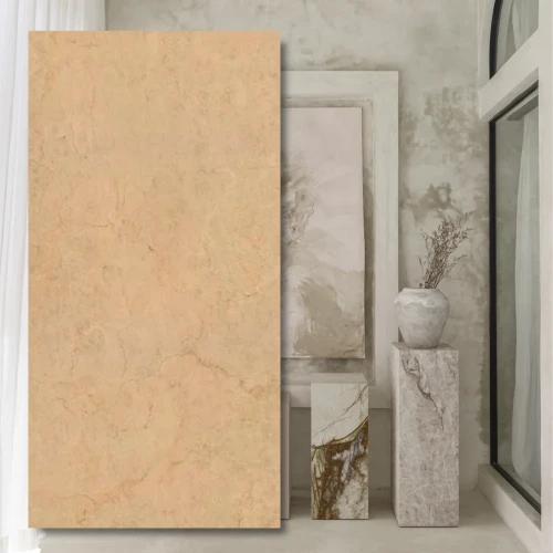 Spiek kwarcowy Crema Marfil.webp