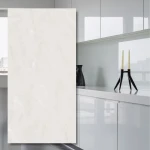 Onice Avorio Lux sukepintas kvarcas 324x162x1,2 cm