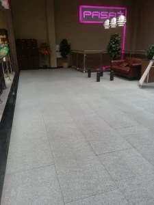 7787Płytka granitowa szara płomieniowana G603.webp