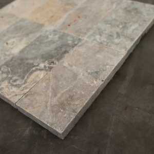 trawertyn-ash-argent-3cm-antykowany-15-3x30-5x3-taras-ogrod-basen 5.webp