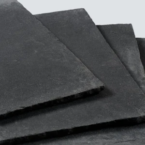 Płytka Kadappa Black Limestone Naturalna Bębnowana 40x40x3 cm