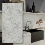 Sukepintas kvarcas Superwhite Satin 324x162x1,2 cm