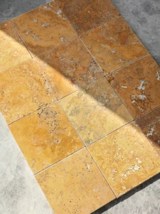 Trawertyn Yellow Szlifowany Niewypełniony Modern Tumbled 20,3x20,3x1,2 cm