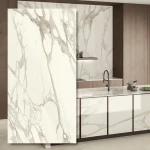 Sukepintas kvarcas Calacatta Bernini Natura venų poliruotas 324x162x2 cm