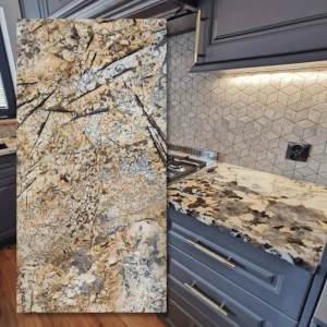 Granit Brazylijski  Voragem Gold 2cm Poler - Slab