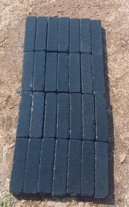 Kamień Wapień Kadappa Black Limestone Bębnowany 5x20x5 cm PRZEDSPRZEDAŻ!